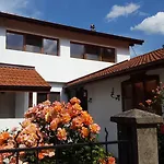 Apartman Къщи 